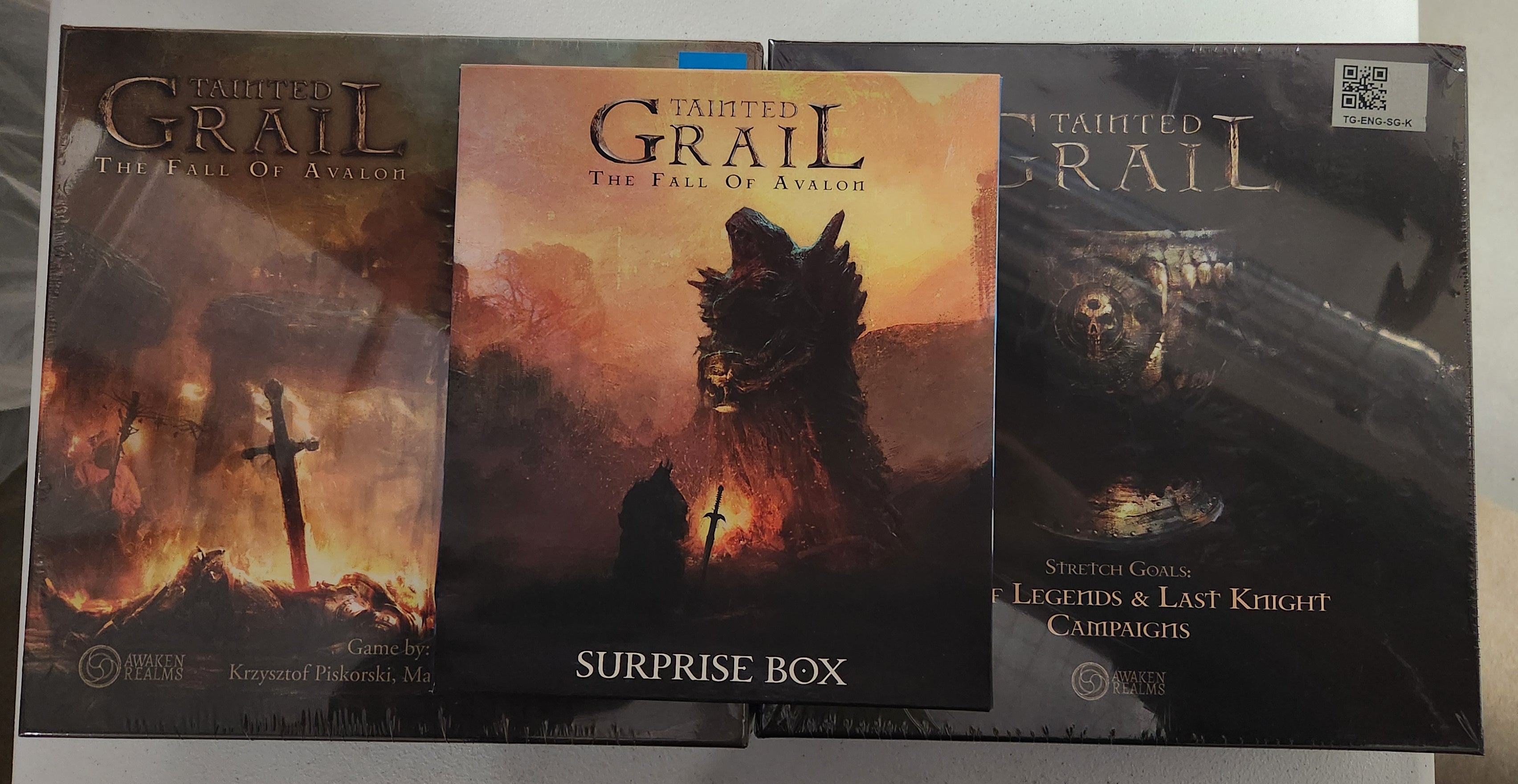 Tainted Grail: The Fall of Avalon Surprise Box | LingSter Games Tainted Grail: The Fall of Avalon Surprise Box | LingSter Games