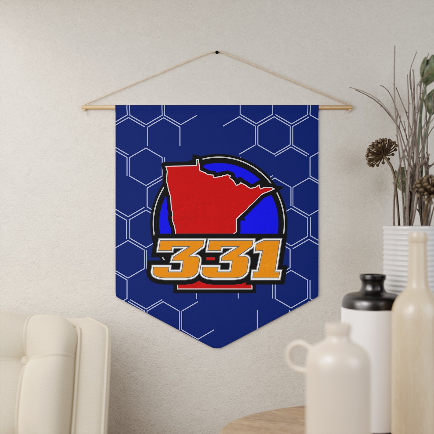 Pennant - 331